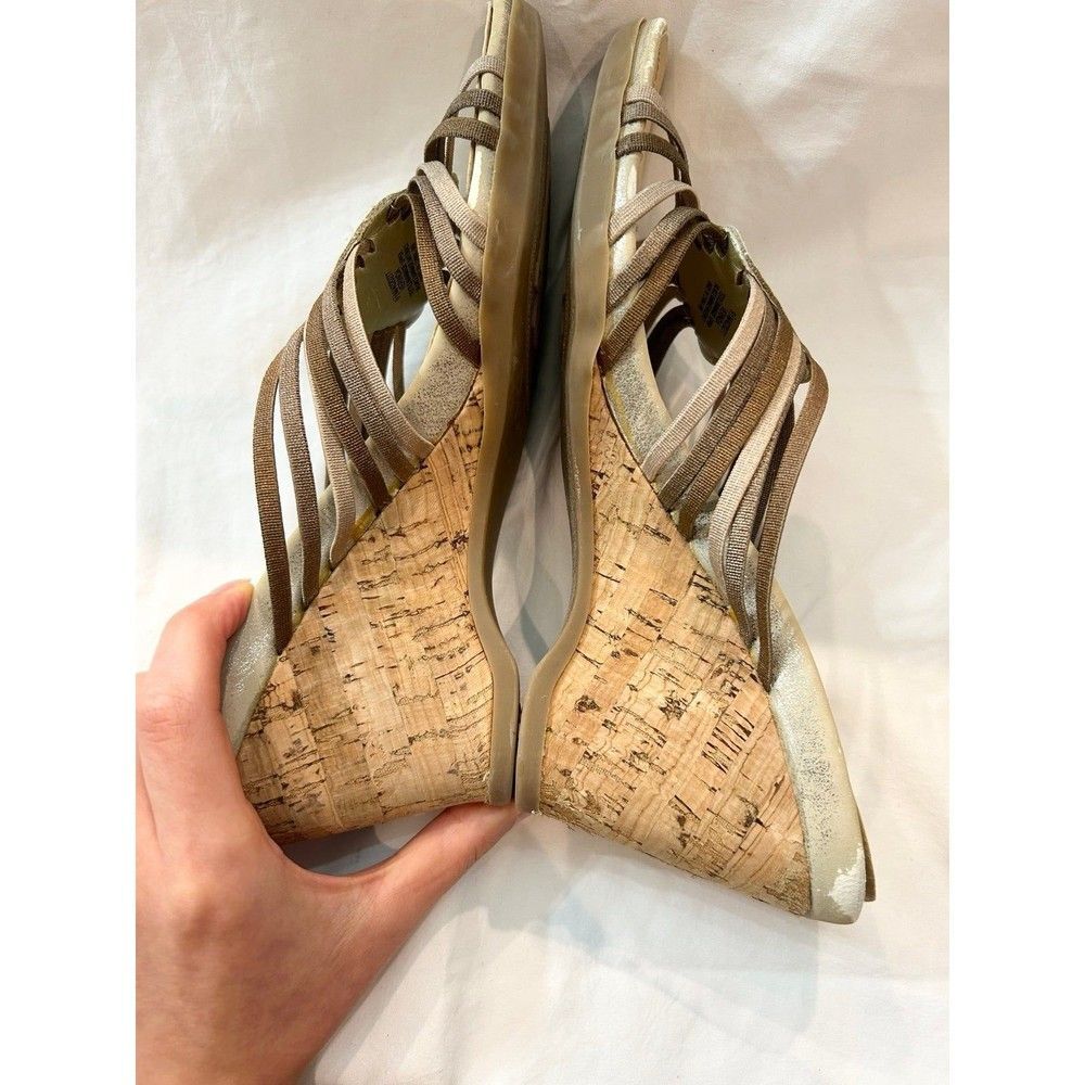 Impo Stretch wedges - woven square detail on front